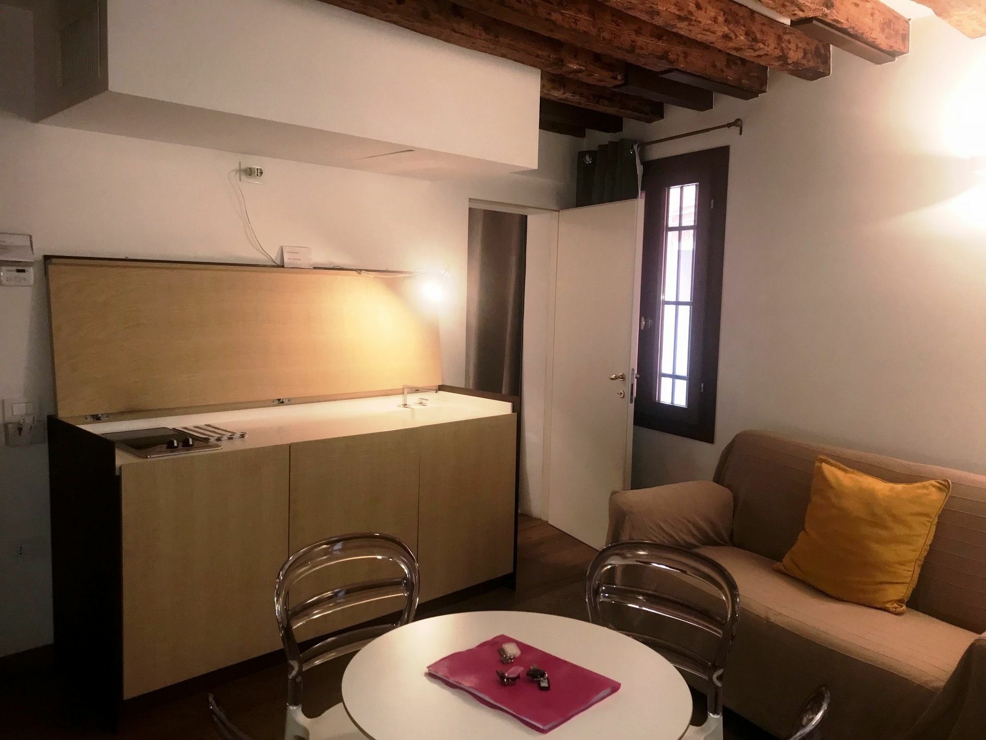 Modern Apartment In Venice Gf Exterior foto